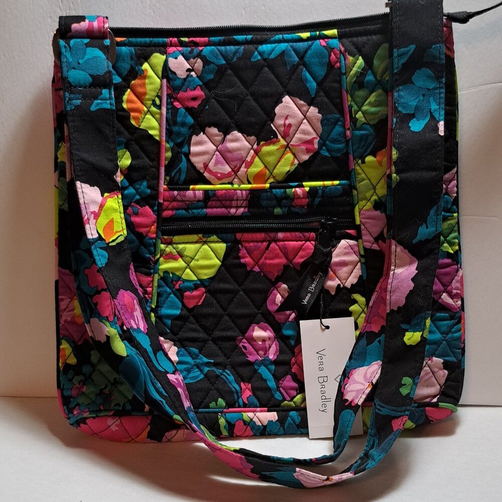 BRAND NEW WITH TAGS VERA BRADLEY HILO MEADOW HIPSTER HANDBAG EXCELLENT